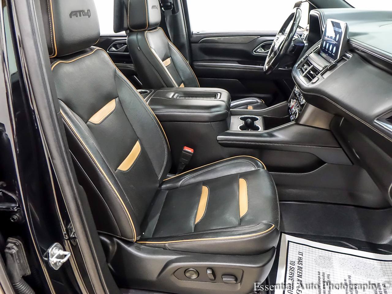 Used 2021 GMC Yukon XL AT4 w/ AT4 Premium Plus Package AWD/4WD image 36