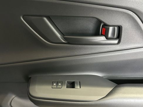 New 2026 Toyota Prius SE image 17