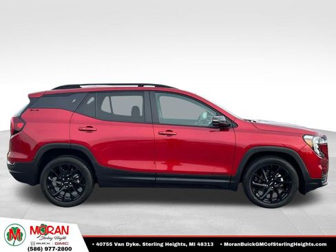 Certified 2023 GMC Terrain SLE w/ Driver Convenience Package FWD image 3