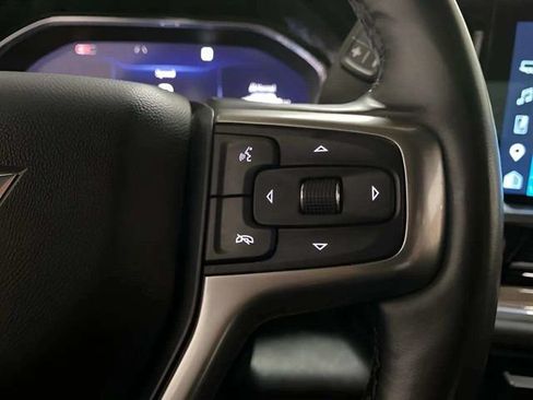Used 2025 Chevrolet Silverado 1500 LT AWD/4WD image 29