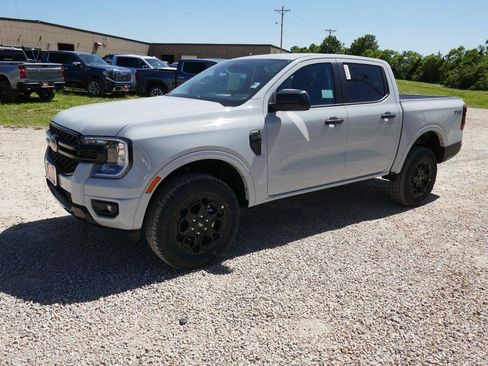 New 2026 Ford Ranger XLT w/ Equipment Group 301A High AWD/4WD image 8