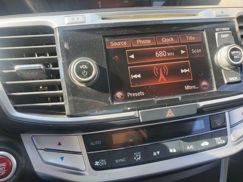 Used 2015 Honda Accord EX-L image 31