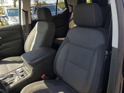 Used 2018 Chevrolet Traverse LT image 21