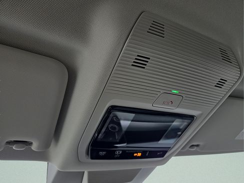 Certified 2026 Volkswagen Tiguan S FWD image 18