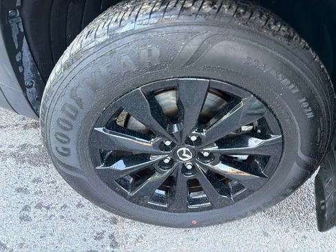 Used 2025 MAZDA CX-50 AWD 2.5 S w/ Premium Package image 3