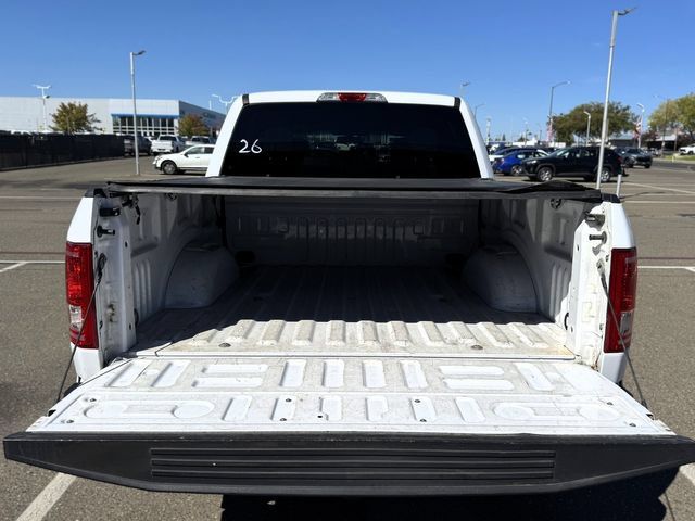 Used 2015 Ford F150 XLT AWD/4WD image 11