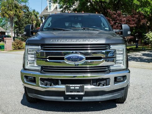 Used 2017 Ford F350 Lariat w/ Lariat Ultimate Package AWD/4WD image 13