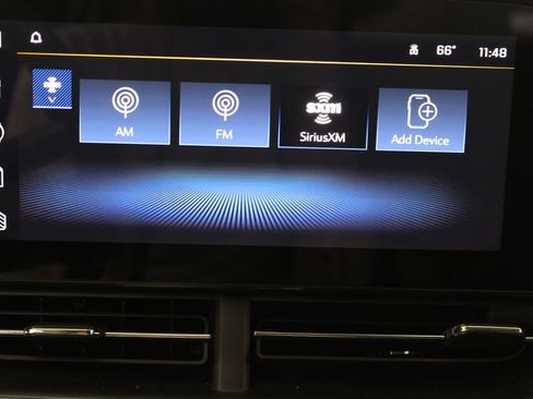 Used 2025 Chevrolet Trax LT image 37