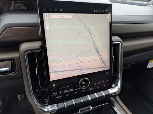 New 2026 GMC Yukon Denali Ultimate AWD/4WD image 15