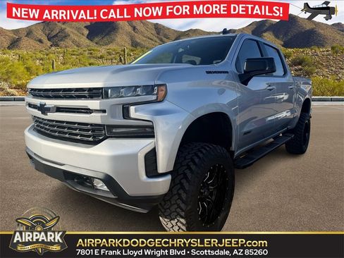 Used 2020 Chevrolet Silverado 1500 RST w/ RST Value Package image 1