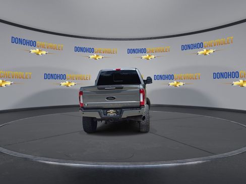 Used 2019 Ford F250 Lariat w/ Lariat Ultimate Package AWD/4WD image 6