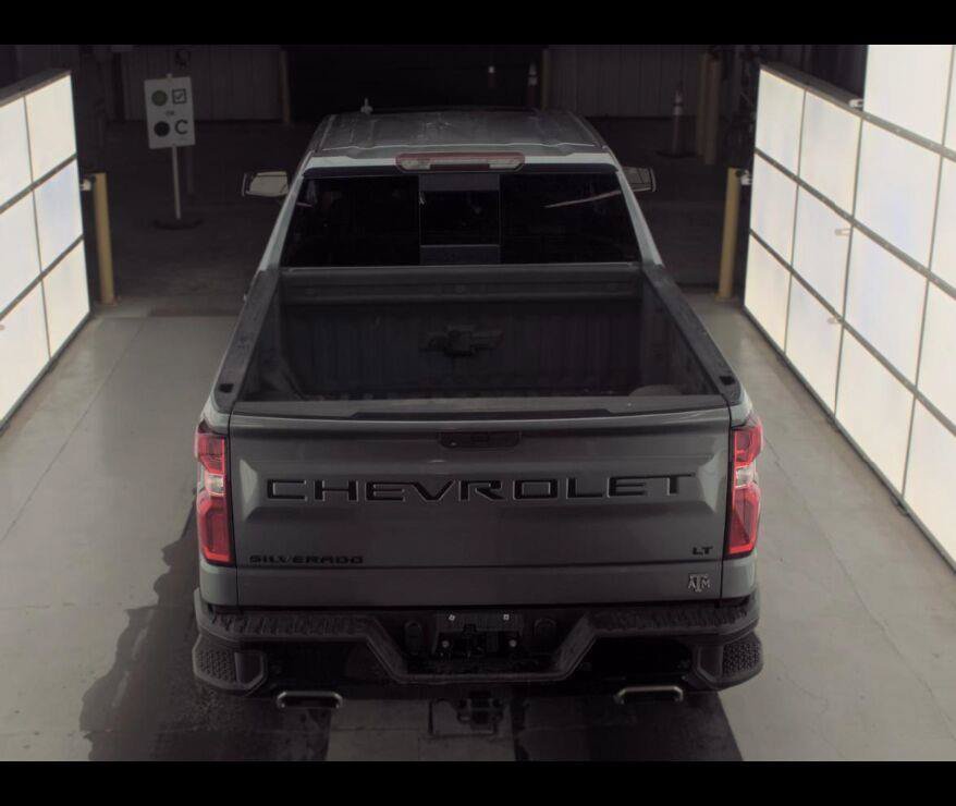 Used 2021 Chevrolet Silverado 1500 LT Trail Boss w/ Convenience Package II AWD/4WD image 9