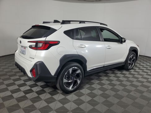 Used 2025 Subaru Crosstrek 2.5i Limited w/ Crosstrek Mirror Package image 4