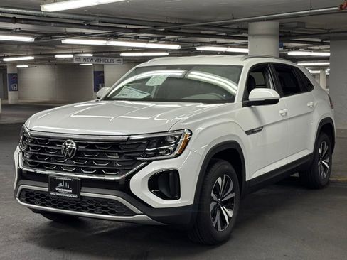 New 2026 Volkswagen Atlas Cross Sport SE image 3