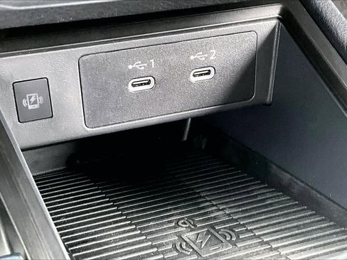 New 2026 Nissan Kicks SV image 19