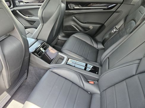 Certified 2026 Porsche Panamera 4 AWD/4WD image 28