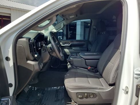 Certified 2025 Chevrolet Silverado 2500 LT w/ Convenience Package AWD/4WD image 20
