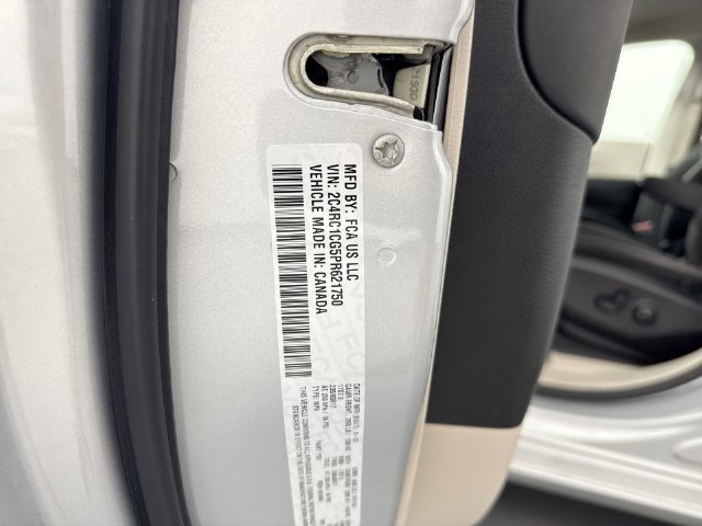 Used 2023 Chrysler Voyager LX FWD image 36