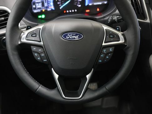 Used 2024 Ford Edge SEL w/ Convenience Package AWD/4WD image 17