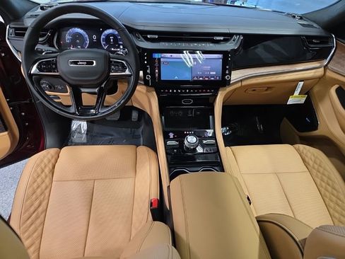 New 2026 Jeep Grand Cherokee L Summit AWD/4WD image 11