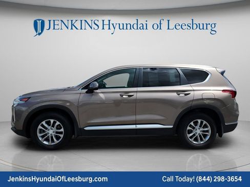 Used 2019 Hyundai Santa Fe SE FWD image 9