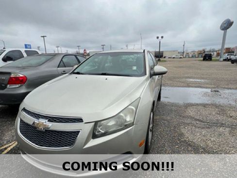 Used 2013 Chevrolet Cruze LT image 1