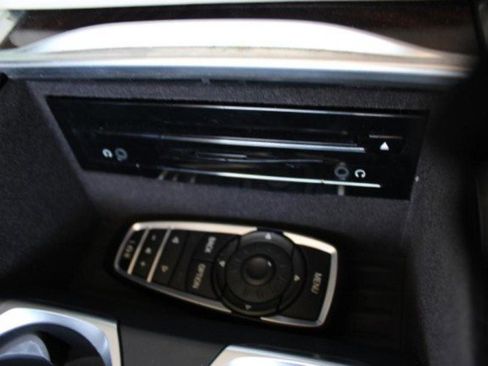 Used 2016 BMW 750i xDrive image 14