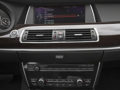 Used 2016 BMW 535i Gran Turismo image 9