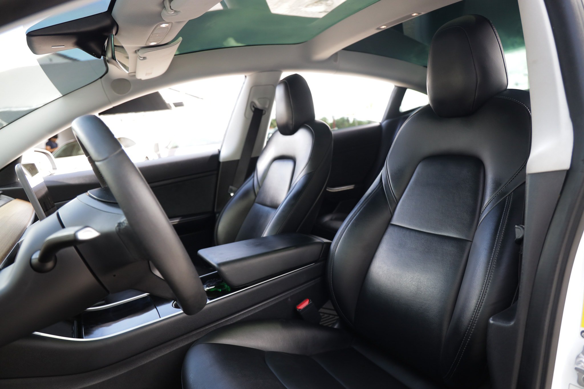 Used 2020 Tesla Model 3 Standard Range Plus RWD image 11