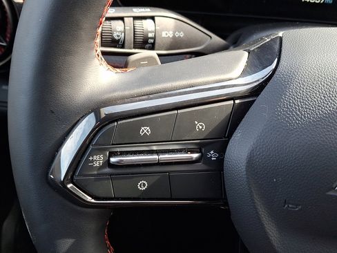 Used 2026 Chevrolet Equinox RS w/ Convenience Package III image 22