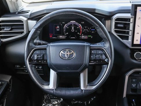 Used 2024 Toyota Tundra Limited image 19
