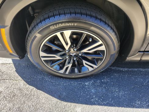 Used 2023 Mitsubishi Eclipse Cross SE AWD/4WD image 5