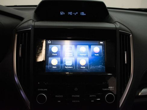 Used 2020 Subaru Forester Premium AWD/4WD image 15
