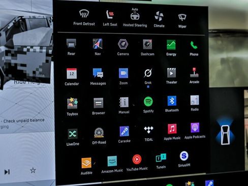 Used 2024 Tesla Cybertruck AWD Crew Cab image 25