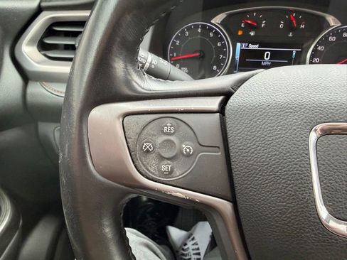 Certified 2017 GMC Acadia SLT image 24