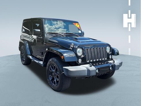 Used 2018 Jeep Wrangler Sahara AWD/4WD image 1