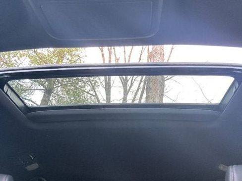 Used 2023 Honda Odyssey Sport image 7