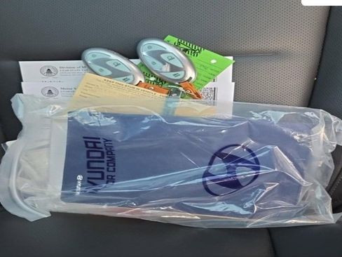 Used 2023 Hyundai Ioniq 6 Limited AWD/4WD image 4