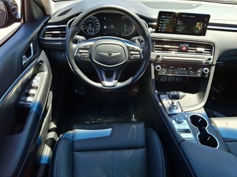 Used 2025 Genesis G70 2.5T RWD image 13