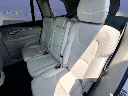 Used 2022 Volvo XC90 T8 Inscription w/ Advanced Package AWD/4WD image 22