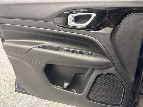 New 2026 Jeep Compass Latitude AWD/4WD image 27
