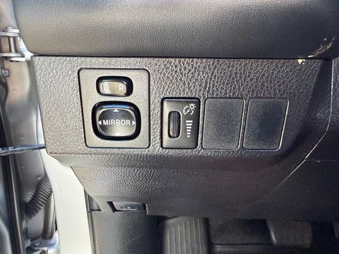 Used 2016 Toyota RAV4 XLE AWD/4WD image 22