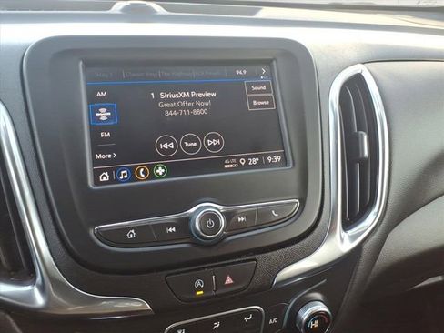 Certified 2024 Chevrolet Equinox LT w/ LPO, Floor Liner Package image 16