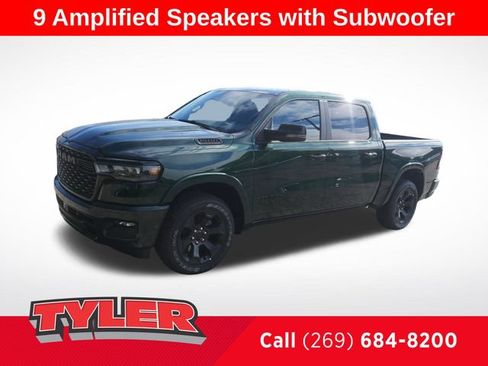 New 2026 RAM 1500 4x4 Crew Cab image 3