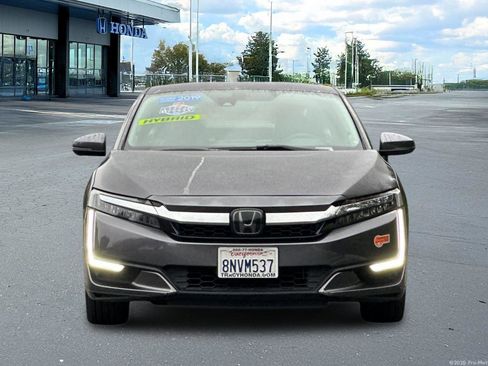 Certified 2019 Honda Clarity Touring image 14
