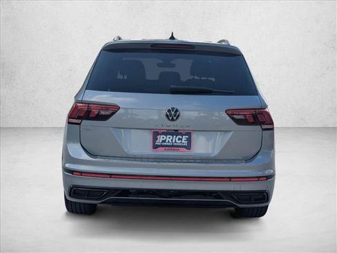 Used 2024 Volkswagen Tiguan SE R-Line FWD image 6