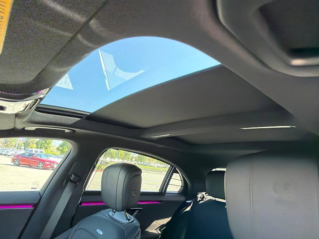 Used 2026 Mercedes-Benz S 63 AMG S image 23