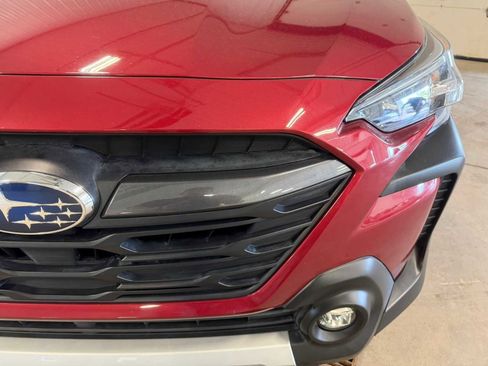 Certified 2023 Subaru Outback Limited AWD/4WD image 5