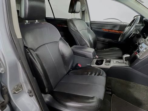 Used 2012 Subaru Outback 3.6R Limited image 30