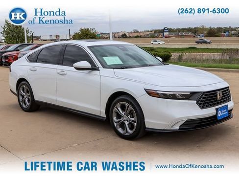 Used 2024 Honda Accord EX image 7